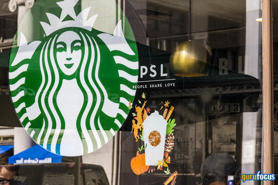 Starbucks Reports Decline in U.S. and International Sales, Misses Earnings