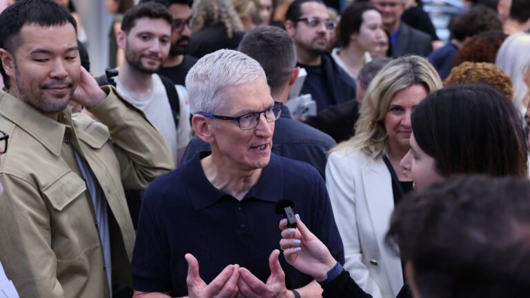 Here’s what it will take for Apple to get out of its 2025 funk