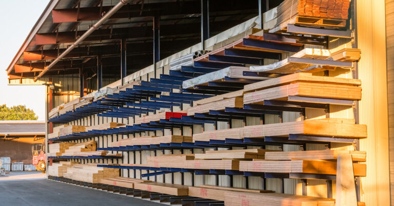 Tariff pause with Canada, Mexico welcomed by builders