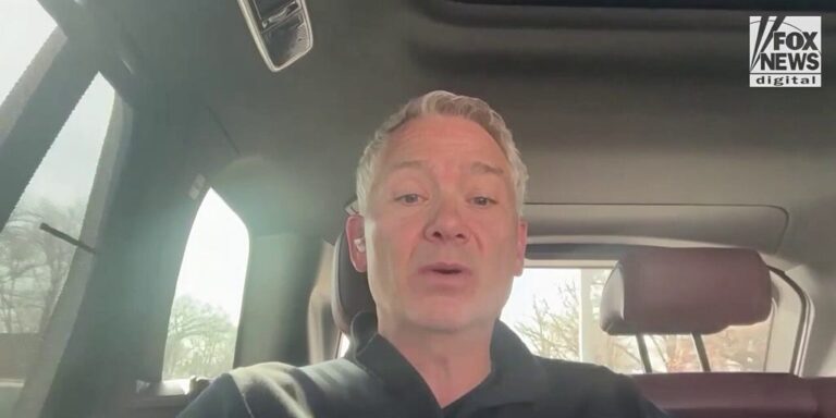 How to navigate a volatile stock market amid the tariff wars