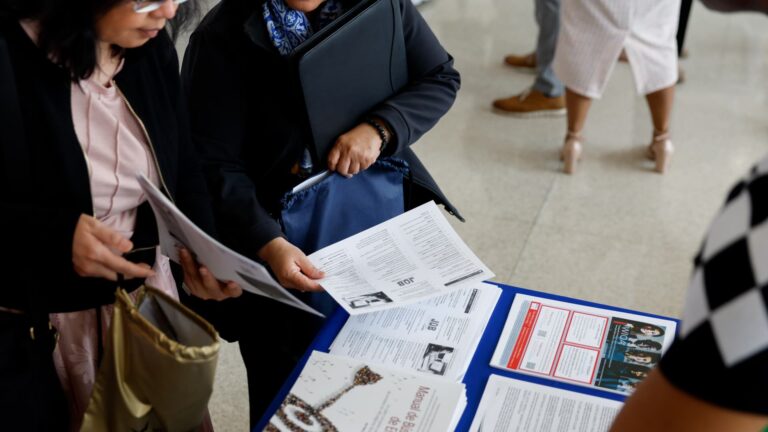 How to land a job in a ‘low firing, low hiring’ market: economist