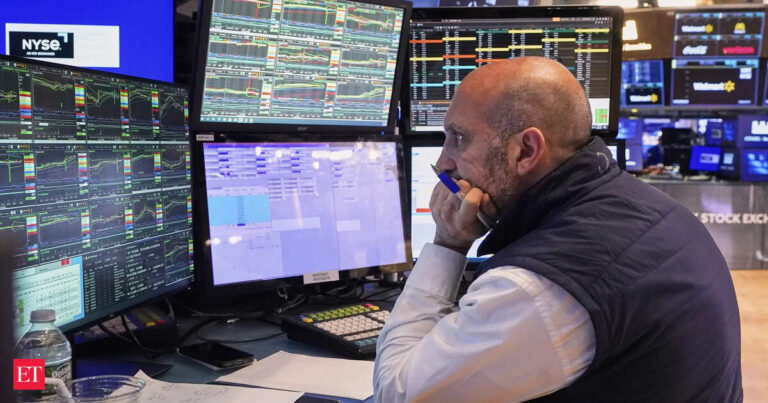 US stock market today: US stock market crashes: S&P 500, Nasdaq, Dow Jones,