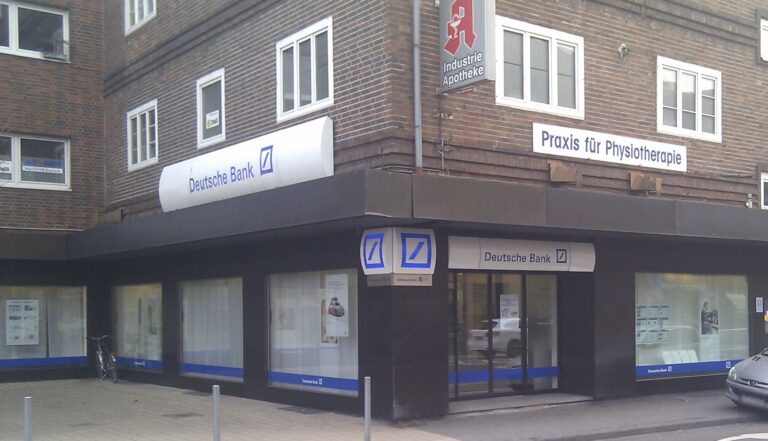 Deutsche Bank Considers Stablecoin or Joining Industry-Led Initiative, Exec