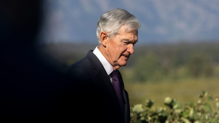 Here are the 2 big things we’re watching in the stock market in the week