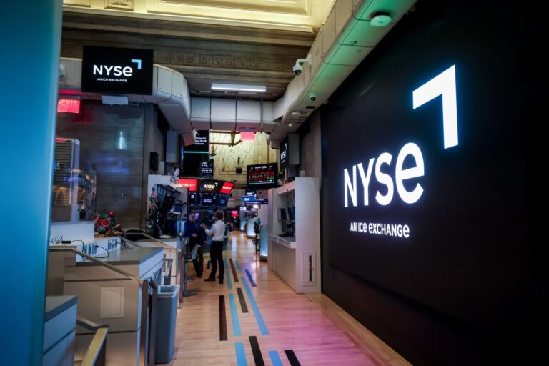 Stocks at Risk of ‘Sell the News’ Drop on Fed Interest-Rate Cut, JPMorgan