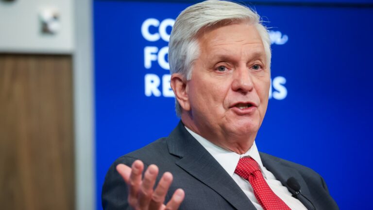 Fed Governor Waller backs December rate cut as support for weakening labor