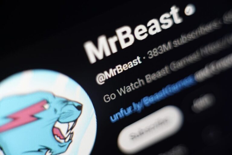 Tom Lee Calls MrBeast’s Finance Bet The Next ‘Robin Hood, SoFi, Chime