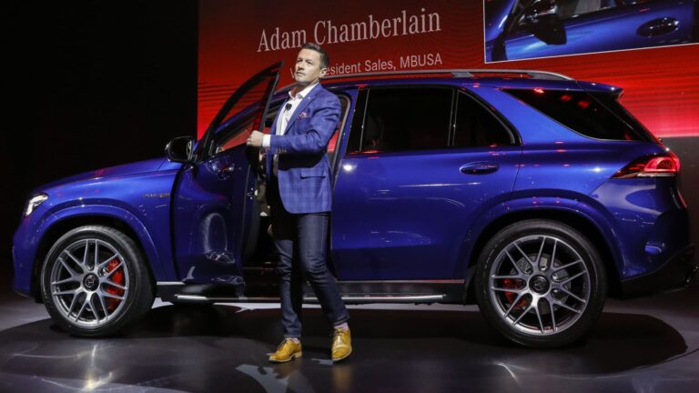 Mercedes U.S. CEO sets ambitious sales goal despite ‘tougher’ market