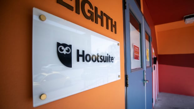 Hootsuite founder Ryan Holmes returns to CEO role on interim basis, as
