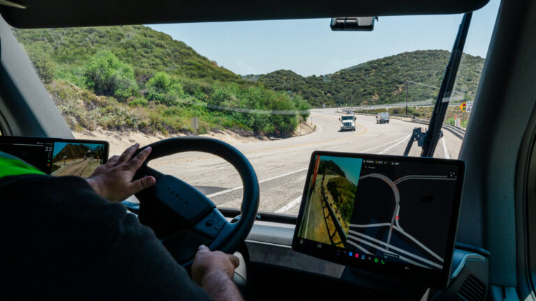 Tesla’s Semi Truck could Jolt the Trucking Industry