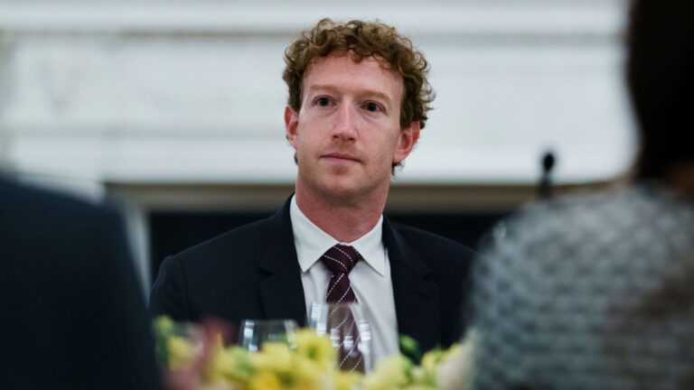 Zuckerberg says ‘success isn’t a given’ in memo