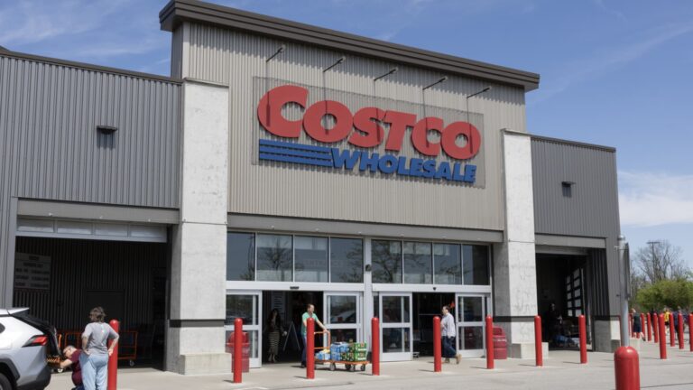 The key metric investors are focused on when Costco reports earnings