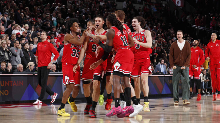 Walmart heir Lukas Walton buys minority stake in Chicago Bulls