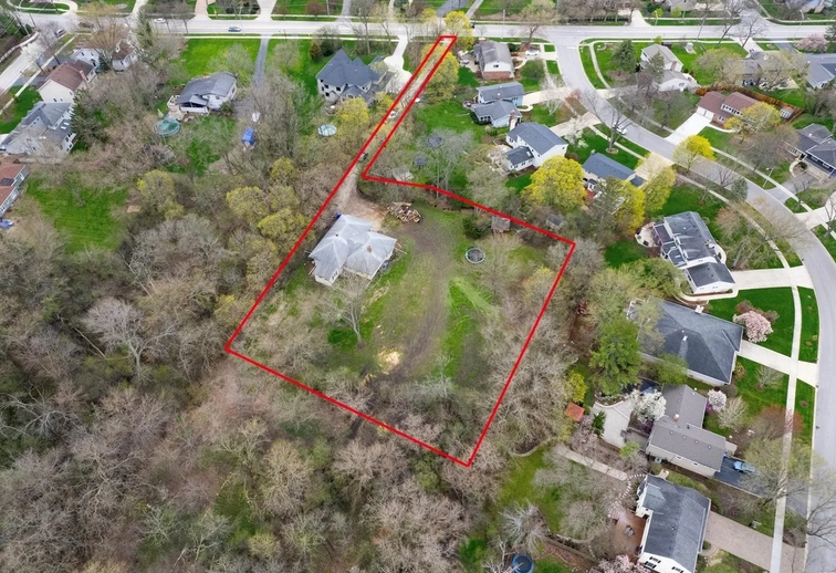 Real Estate Listing Agent in Wheaton, IL Highlights Rare Build-Ready