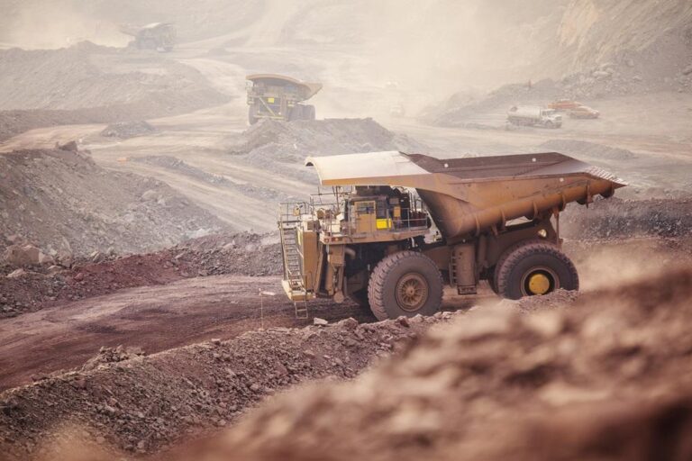 TSX Mining Stocks Signal New Commodity Market Priorities Ahead