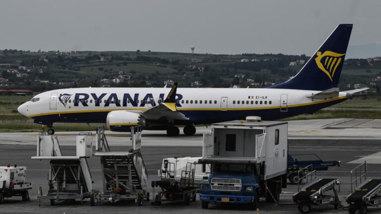 Ryanair says ‘no shortage’ of travelers despite Iran war denting profit