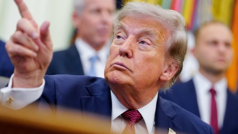 Trump backs ‘fantastic’ Warsh; calls for lower rates; cites others’ ‘bad
