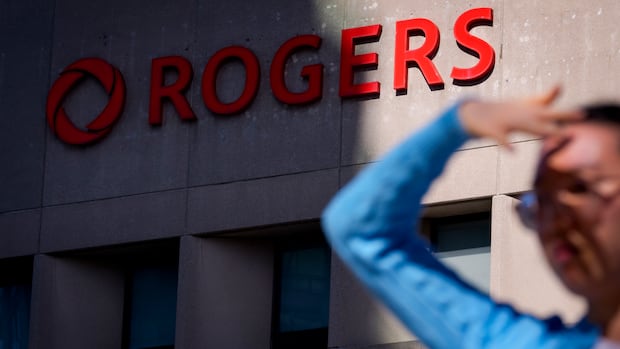 Rogers buying remaining stake in MLSE for $4.35B