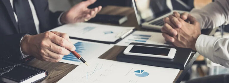 How Investors Are Reacting To LPL Financial Holdings (LPLA) Expanding HNW