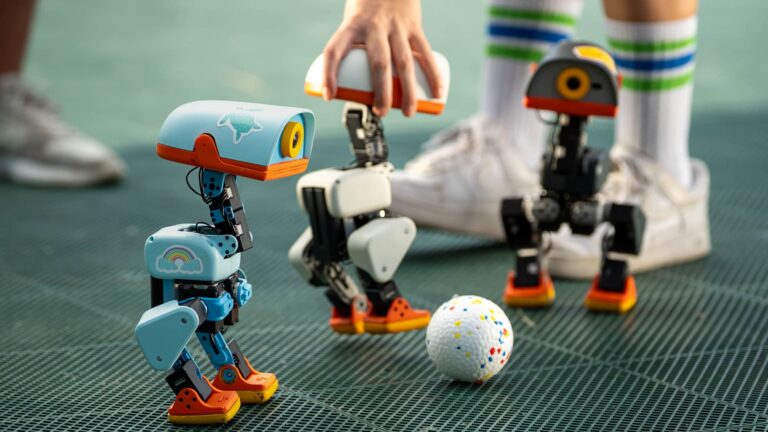Hugging Face’s new duck robot is selling fast. A Chinese chip powers it