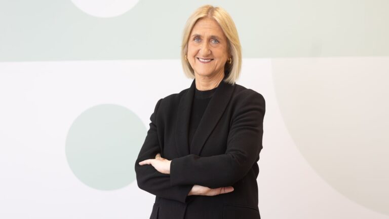 New apprenticeship offers paid route to career in banking