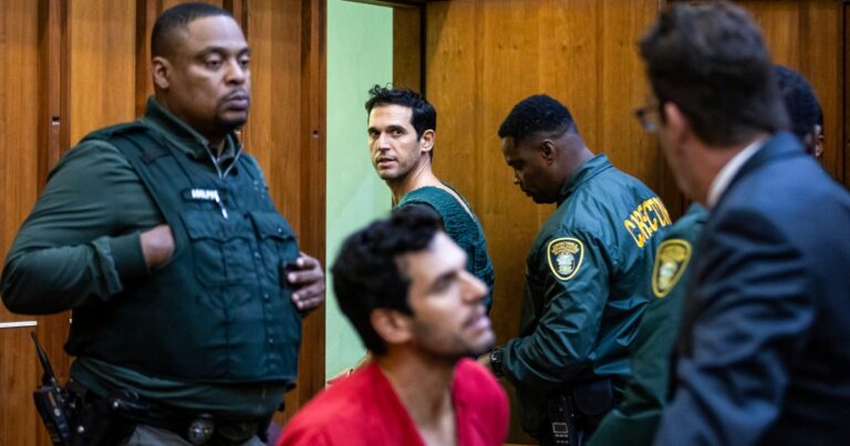 Prosecutors seeking life sentences for real estate brokers, brother
