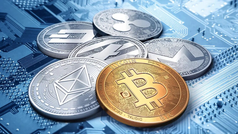 Bitcoin slips below US$80,000 as weak institutional flows weigh on crypto